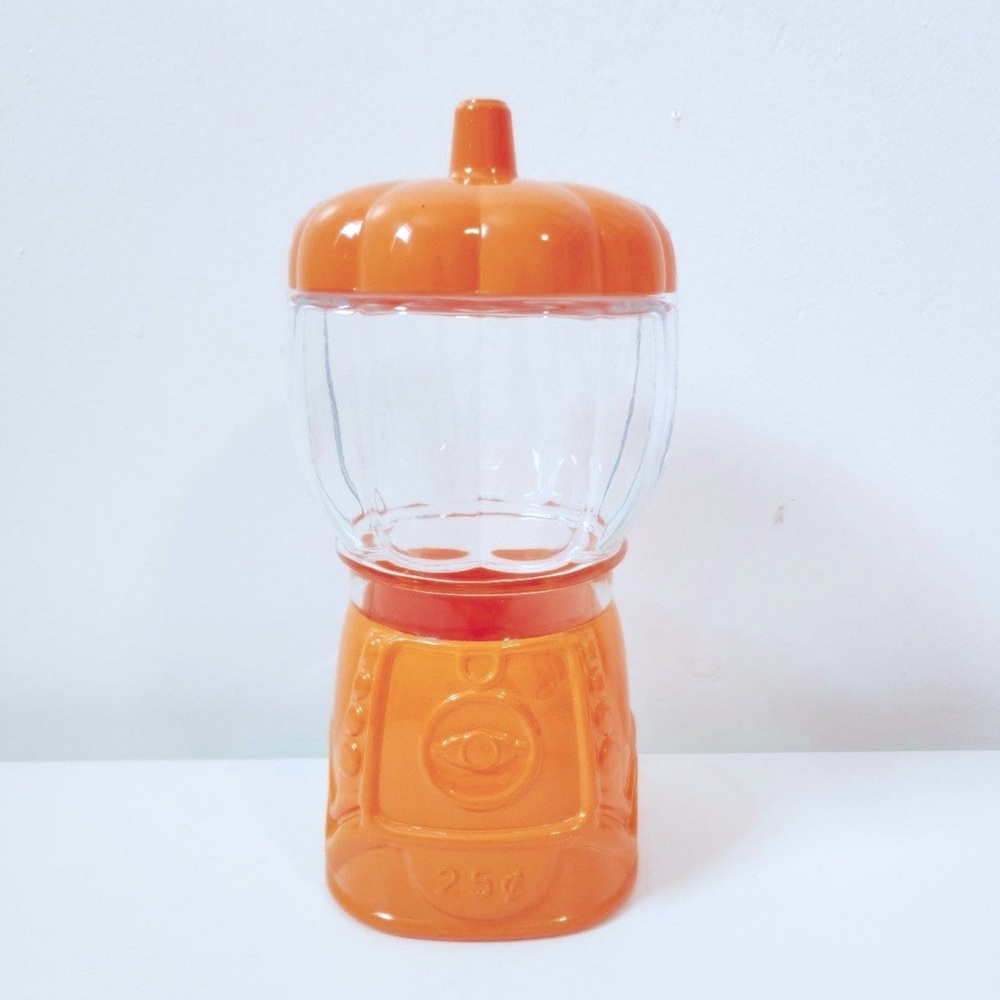 Bullseye playground Pumpkin gum ball machine
